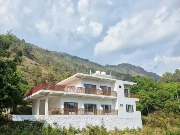 Private terrace with valley view